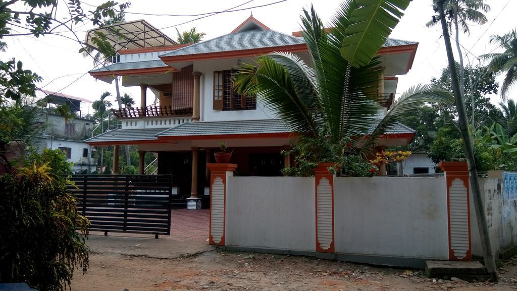 Navendu Home Stay Alappuzha Exterior photo
